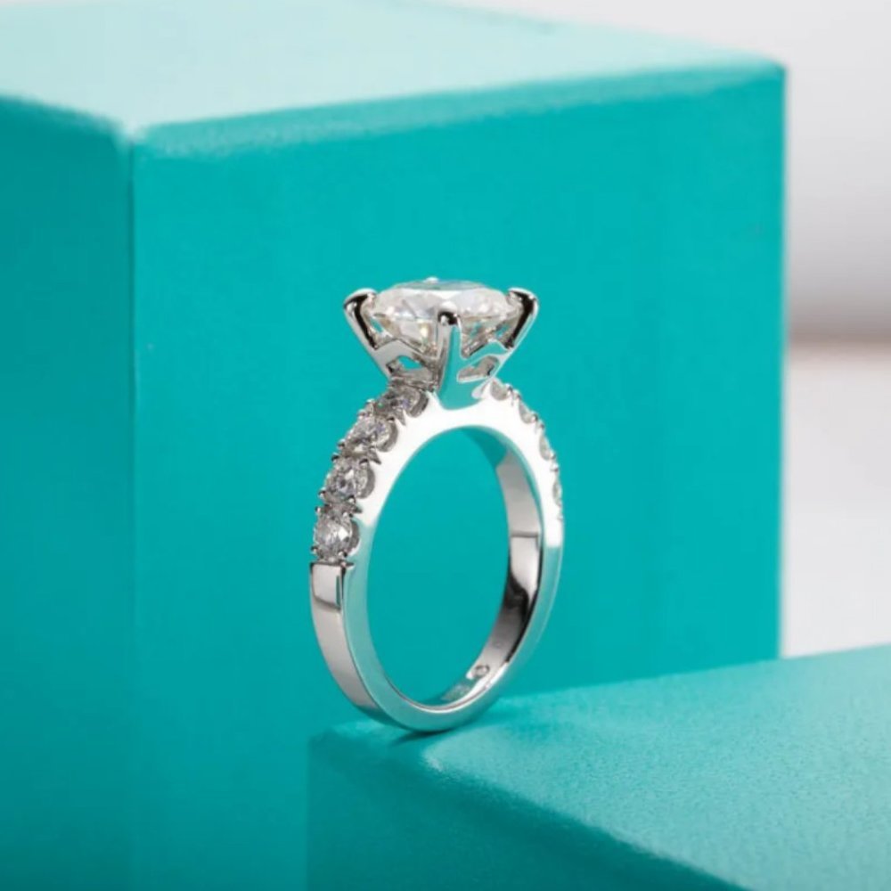 Certified 4.3 ct. t.w. Moissanite Diamond 4 Prone Solitaire Engagement Ring NEW - Picture 7 of 15